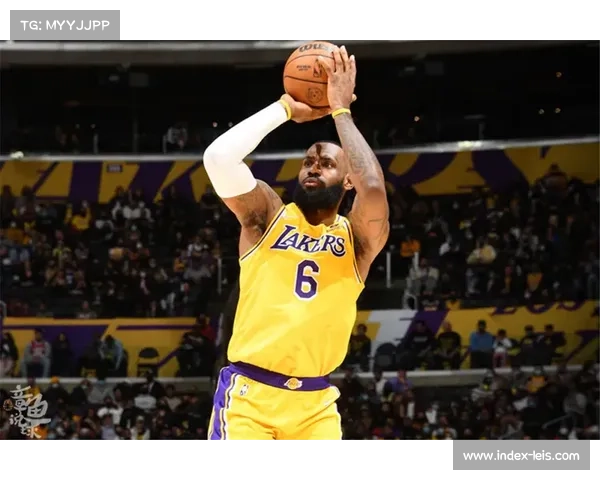 爵士队半场领先黄蜂26分 展现火力全开优势